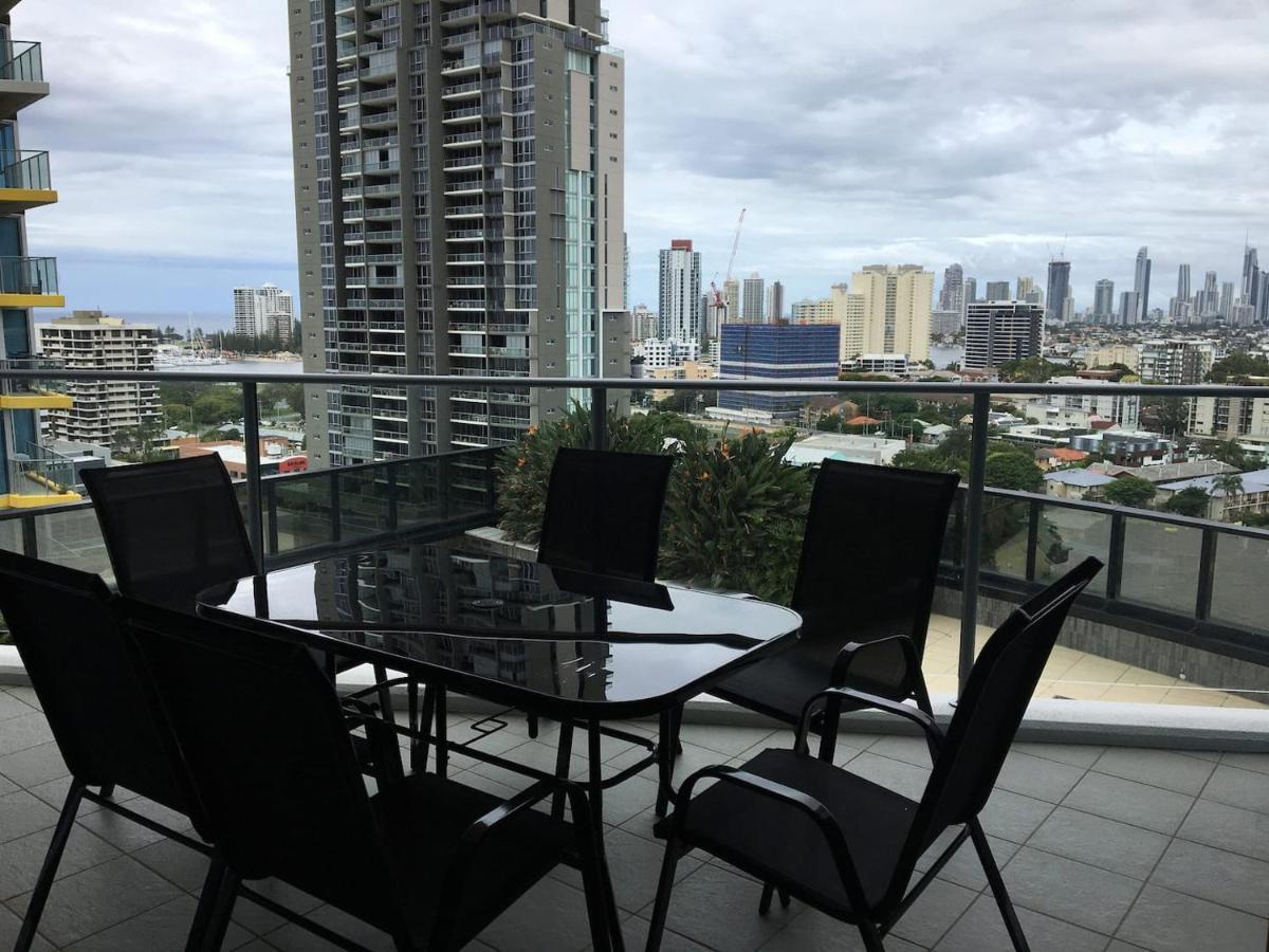 Three-bedroom With Amazing View Near Surfers Paradise * Gold Coast